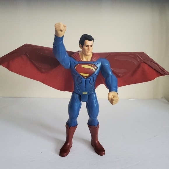 RARE Superman Mattel 12 Inches Action Figure With Retractable Wings - Picture 2 of 12